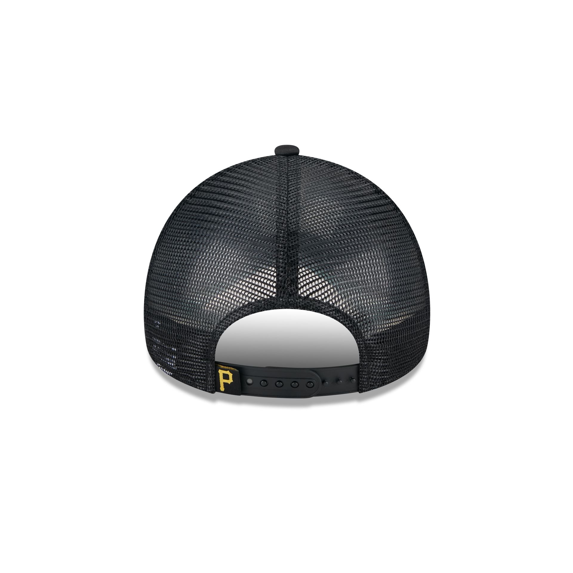 Pittsburgh Pirates Distressed 9FORTY A-Frame Trucker Hat
