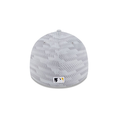 Pittsburgh Pirates 2025 Clubhouse Gray 39THIRTY Stretch Fit