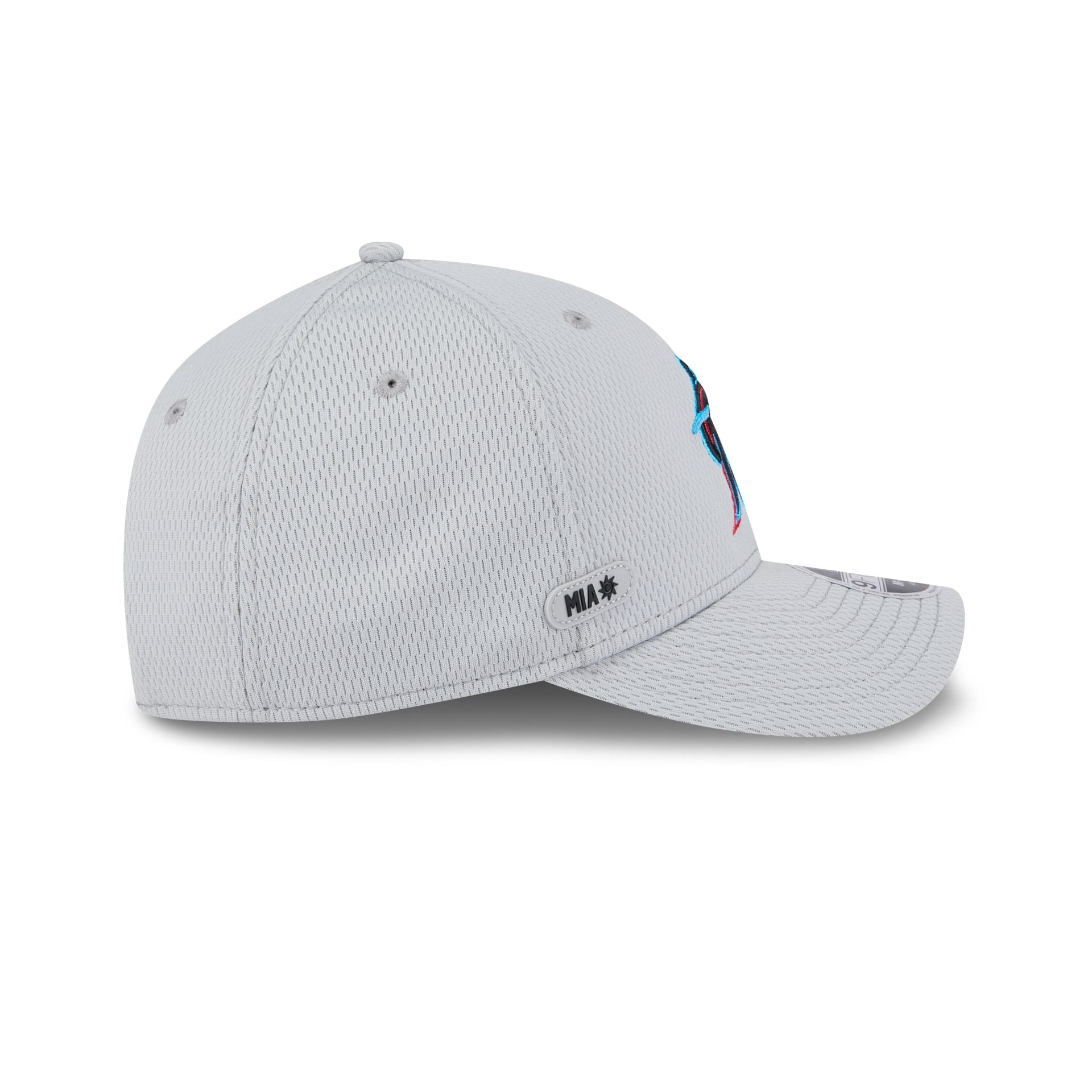 Miami Marlins 2025 Clubhouse Gray 9FORTY M-Crown Snapback Hat